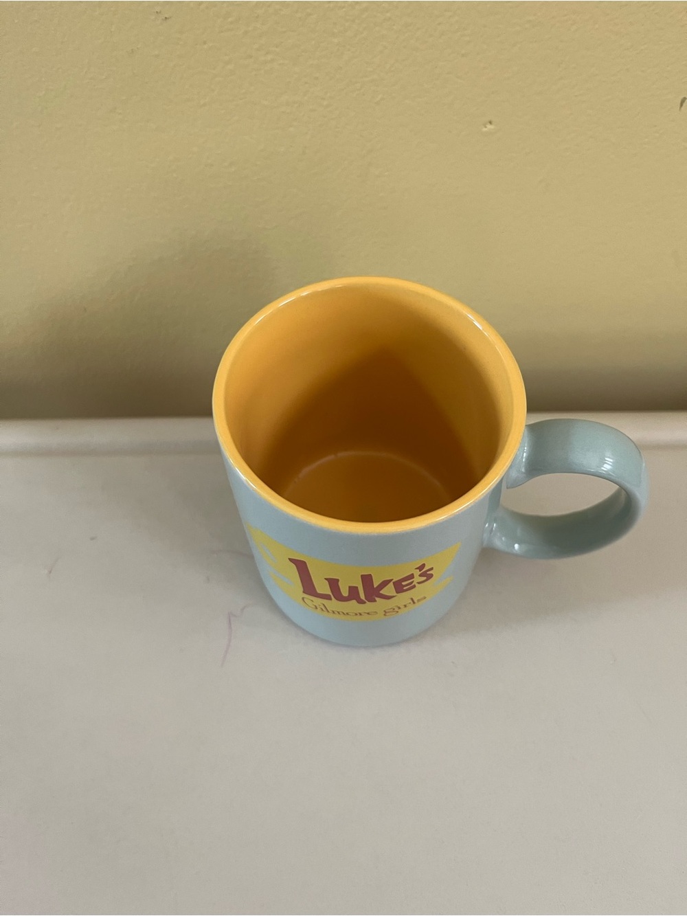 Luke's Diner Ceramic Mug - Light Green Exterior, Yellow Interior Zak Designs - Picture 2 of 2